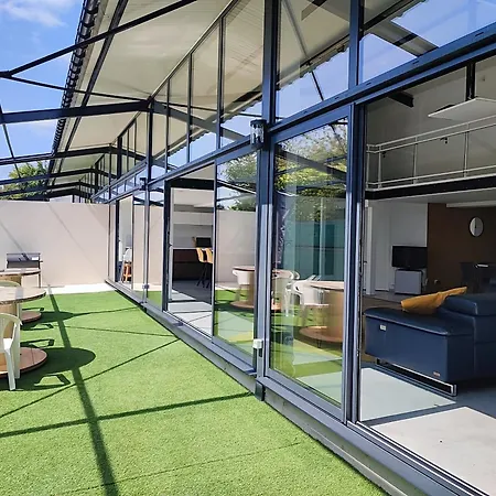 Loft Lumineux, Piece De Vie 100m2, Parking Prive